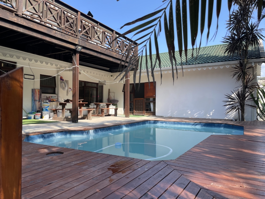 7 Bedroom Property for Sale in Wilderness Central Western Cape